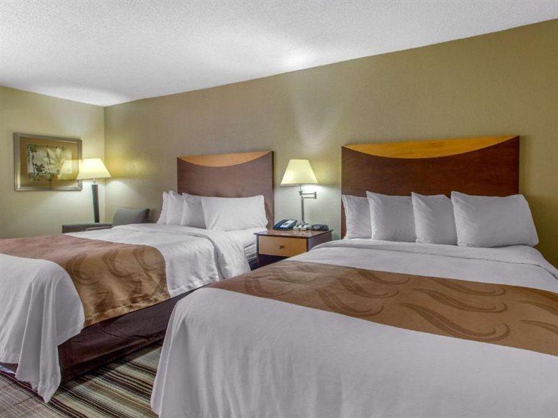 Quality Inn I-81 Exit 23 Bulls Gap Exterior photo