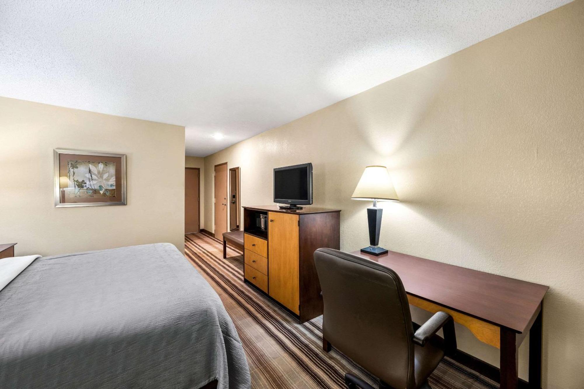 Quality Inn I-81 Exit 23 Bulls Gap Exterior photo